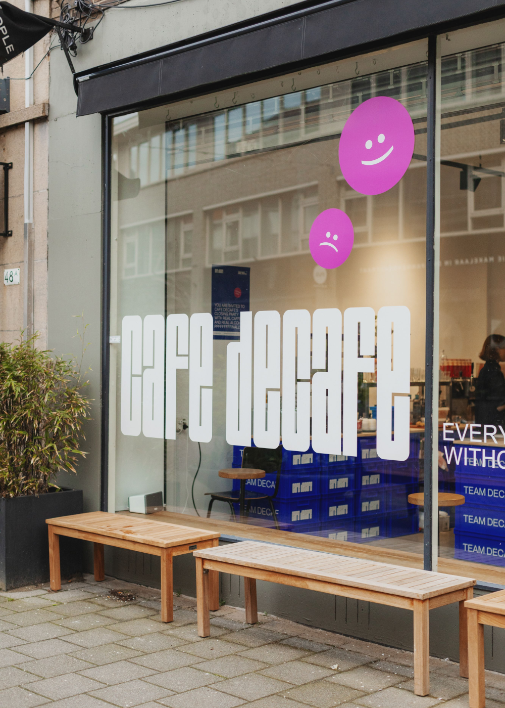 CAFE DECAFE CONTENT 4